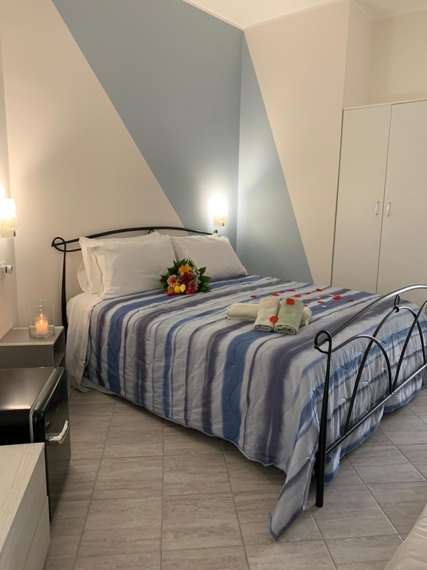 Vena B&B Via Del Sole מראה חיצוני תמונה