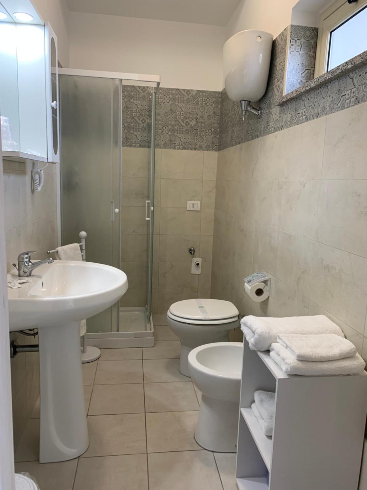 Vena B&B Via Del Sole מראה חיצוני תמונה